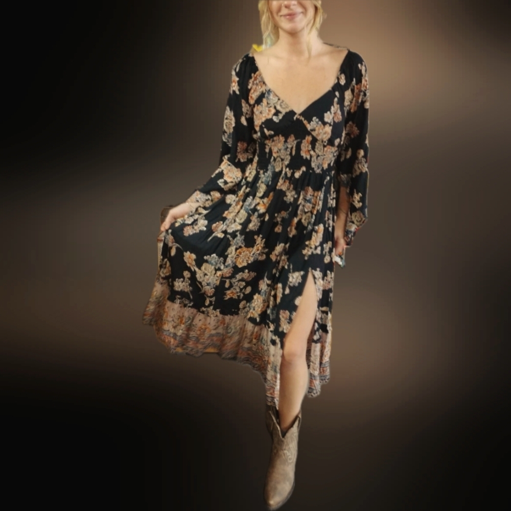 Angie Black and Cream Floral Long Sleeve Dress